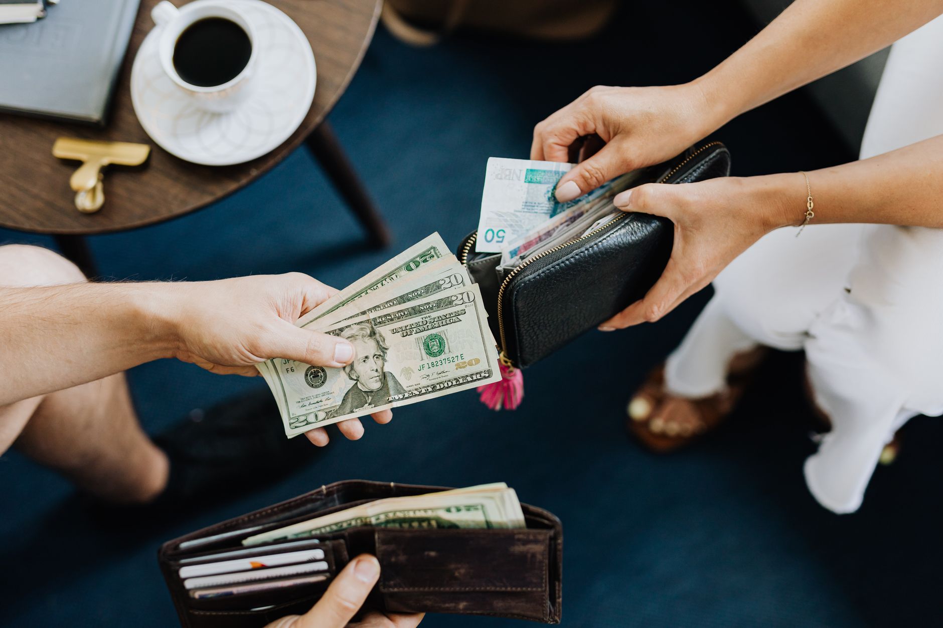How Does Currency Exchange Work While Traveling? Paying Abroad